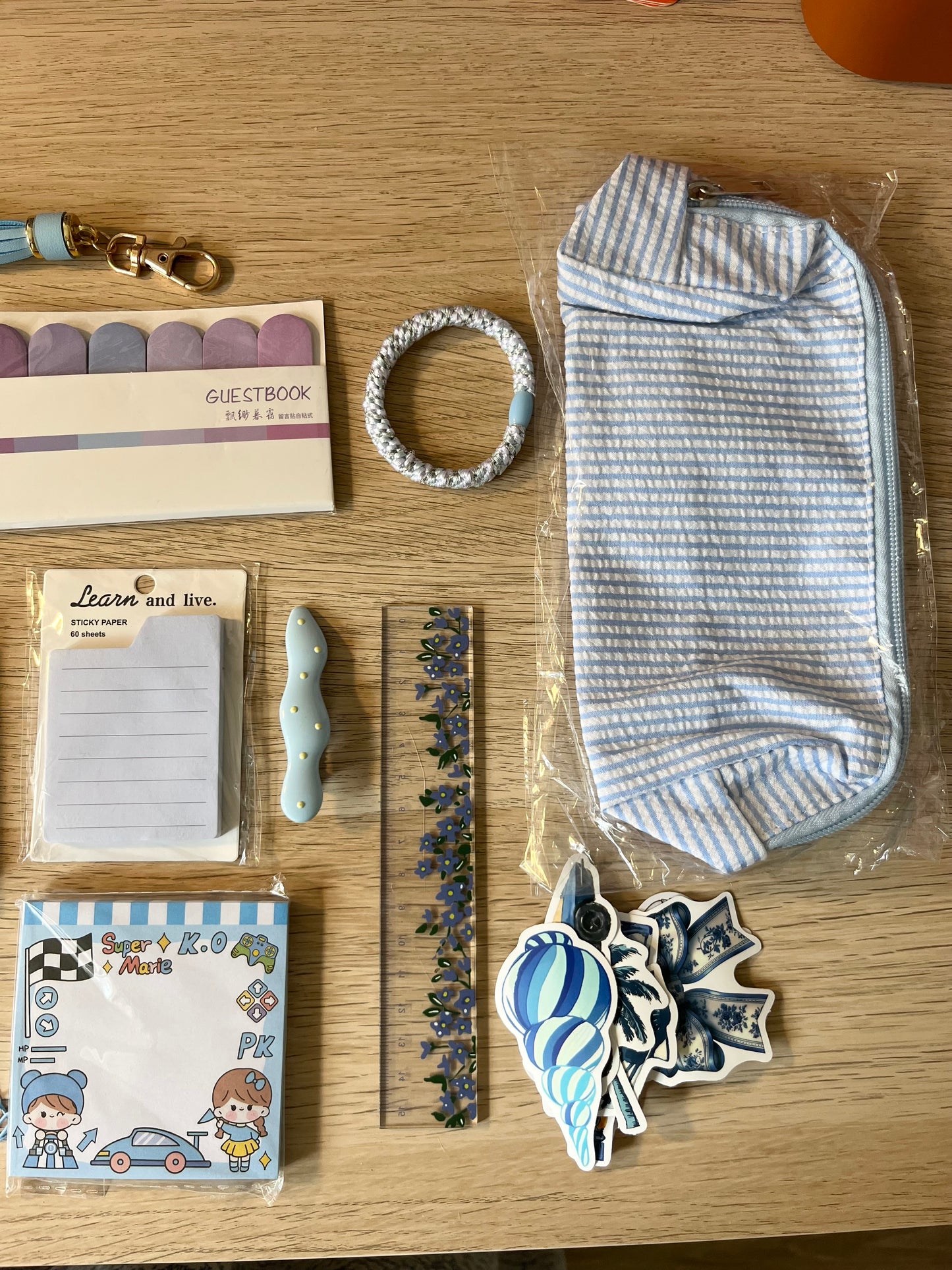 💙 Box Papeterie Bleu — Tout ce dont vous avez besoin pour organiser vos journées