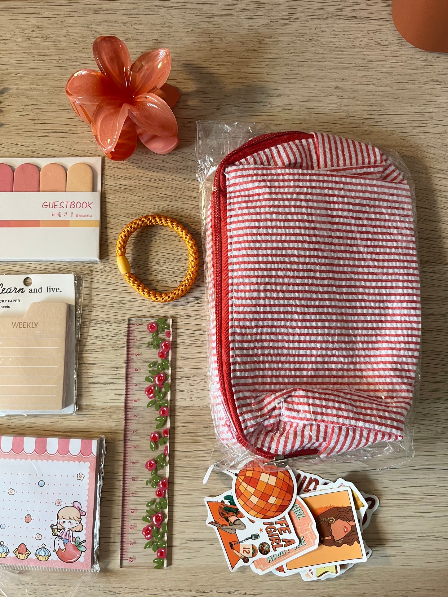 ❤️ Box Papeterie Rouge — Tout ce dont vous avez besoin pour organiser vos journées